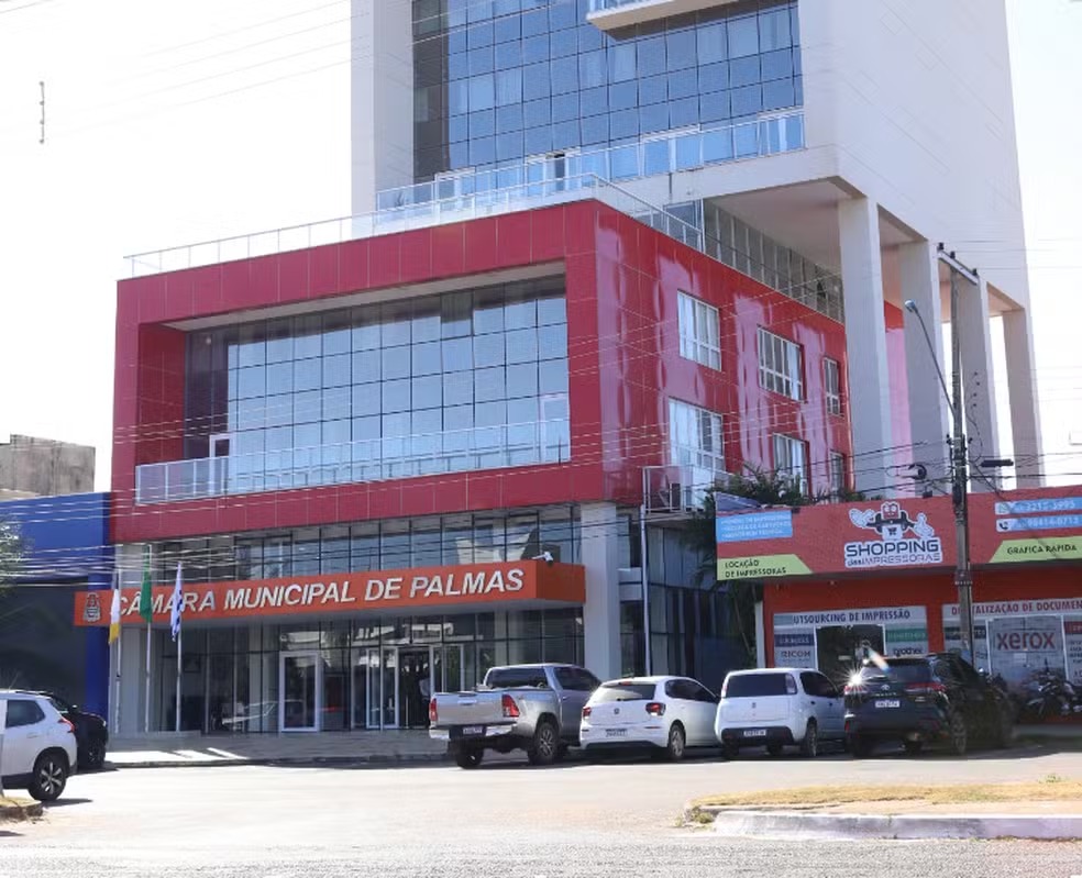 Esquema Milionário Em  Desvio De Dinheiro Publico em  páginas de fachada  Câmara Municipal de Palmas